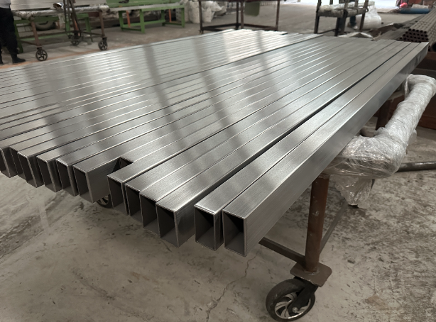 雅安新能源汽车用不锈钢方管 现货